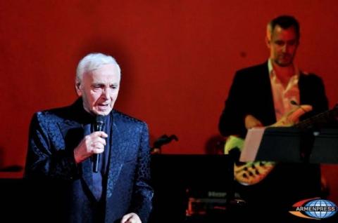 Charles Aznavour to give concert in Amsterdam