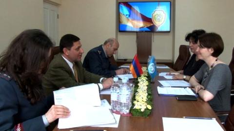 Officer-in-Charge of the Representation of UNHCR in Armeniavisits the Police of the Republic of Armenia