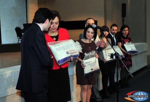 First pillow made through “100 Pillows for 100 Intellectuals” initiative presented to Komitas Museum-Institute