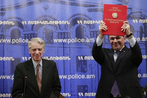 Aram Khachaturian’s son granted musical notes of Police marching songto Vladimir Gasparyan