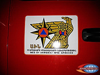 В Гегаркунике продолжают искать пропавшего рыбака