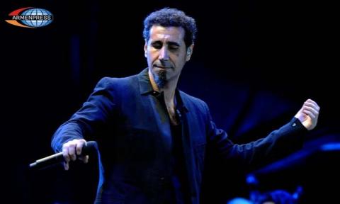 Hundreds of Serj Tankian’s fans have gathered at Republic Square