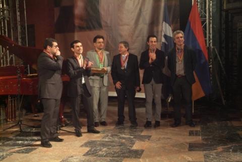 Levon Aronyan was top chess player at world chess championship nearthe first chessboard