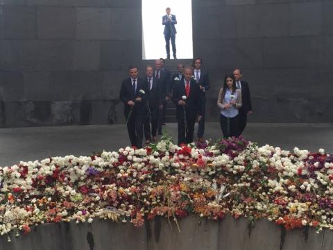 Dutch MPs visit Armenian Genocide memorial