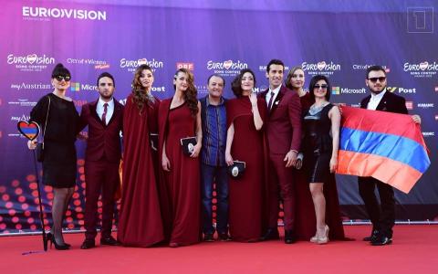 Genealogy group propagandized pomegranate, symbol of Armenia, wealth and fertility at official opening of the 2015 Eurovision Song Contest