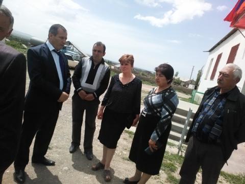 Գեղարքունիքի մարզպետը ծանոթացավ  Վարդենիսի տարածքի գյուղական հինգ համայնքների խնդիրներին