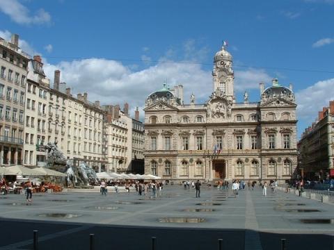 Turkish Consulate in France demands punishing Armenians, holding peaceful protest