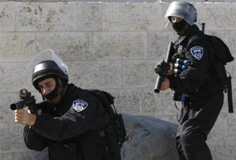 Палестинец тяжело ранил израильского полицейского в Иерусалиме
