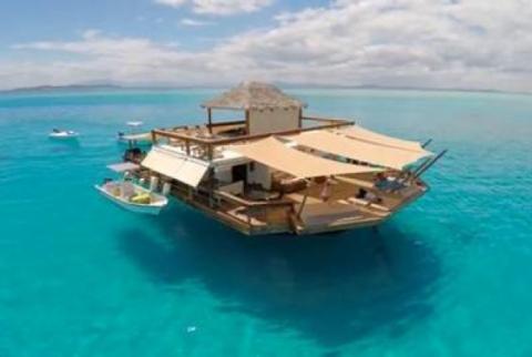 Floating pizzeria in Pacific Ocean