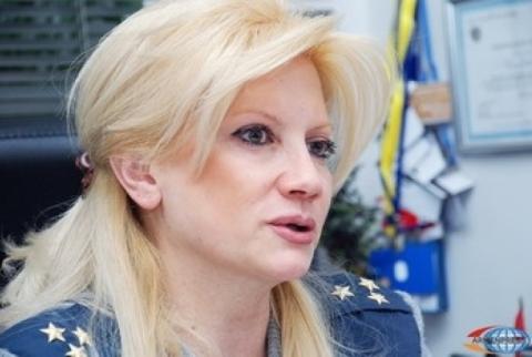 Police urged to keep under-age children away from Baghramyan Avenue