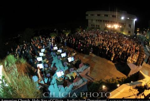 His Holiness Aram I attends concert in Lebanon