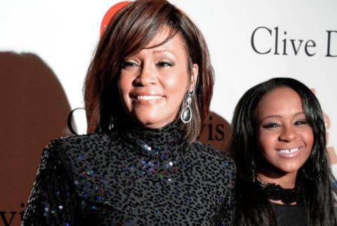 Whitney Houston daughter dies aged 22