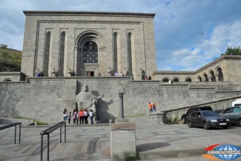 Բոստոնաբնակ հայուհիների միջոցներով ստեղծվել է «Մաշտոց» հայ մշակույթի պահպանման և զարգացման հիմնադրամը