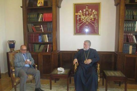 Aram I hosts Cyprus Ambassador to Lebanon