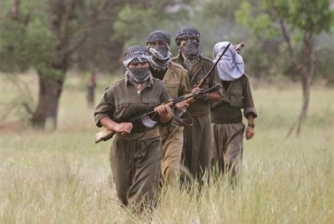 PKK-ն Դիարբեքիրում միաժամանակ հարձակվել է անվտանգության վարչության և ժանդարմերիայի վրա