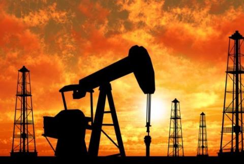 Стремительное падение азербайджанской нефти продолжается 