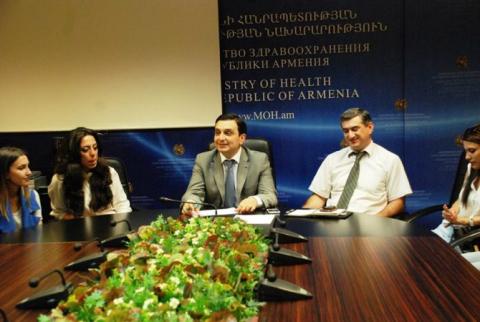 Արմեն Մուրադյանը լսել է ապագա մարզային բժիշկների մտահոգություններն ու առաջարկությունները
