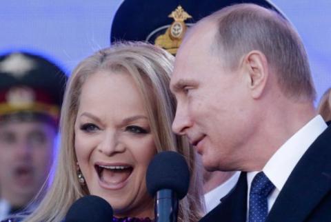 Путин поздравил Ларису Долину с юбилеем