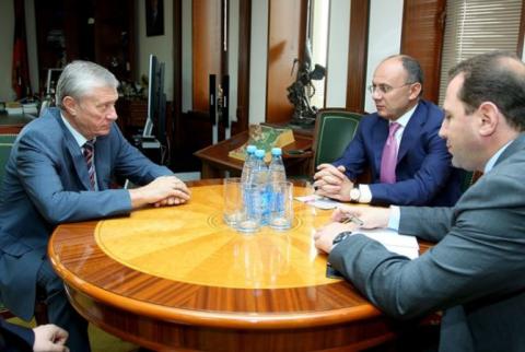 Սեյրան Օհանյանը ՀԱՊԿ գլխավոր քարտուղարին ներկայացրել է սահմանին տիրող իրավիճակը