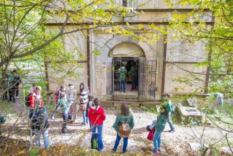 Doors installed at Jukhtak Vank of Tavush Diocese