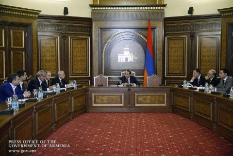 Премьер-министр Армении поручил сформировать рабочую группу для обсуждения проблем в сфере производства молочных продуктов