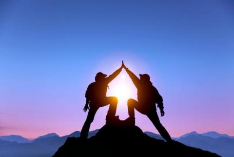 Scientists: Frequently monitoring progress toward goals increases chance of success 