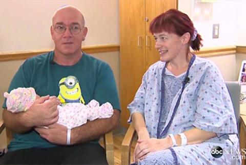 Woman, 47, learns about pregnancy an hour before giving birth
