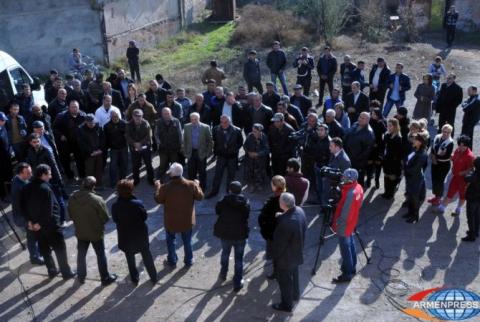 “Yes” and “no”: Odzun residents gathered to get answers to their questions