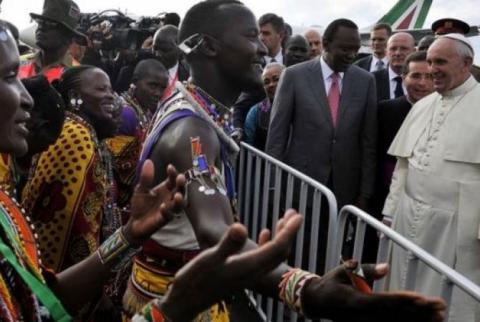 البابا يشدّد على أهمية حوار المسيحيين مع المسلمين  