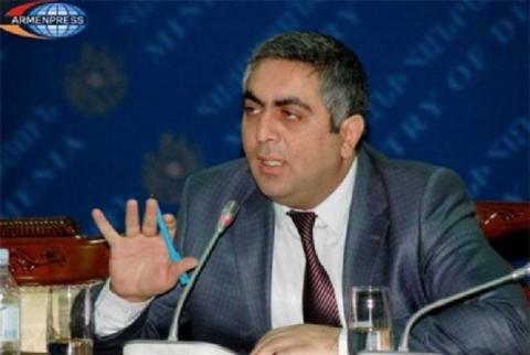 Պառավաքարում հակառակորդի կրակոցների հետևանքով քաղաքացիական մեքենա է այրվել
