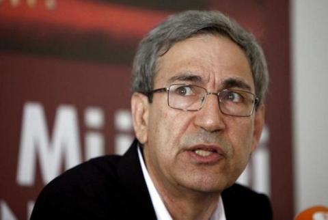 الكاتب التركي الشهير أورهان باموك ضد انضمام تركيا للإتحاد الأوروبي بسبب مستوى حقوق الإنسان و الحريات