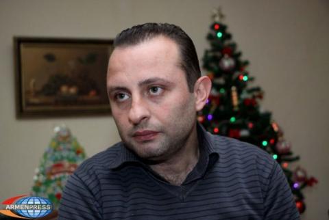 “Hello Armenia”: Balloons made by Grigor fill Yerevan with magic, granting smiles to children  