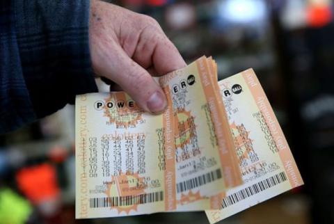 Three winners emerge in $1.6 billion Powerball jackpot