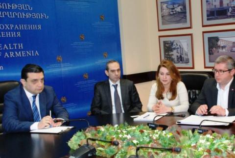 Արմեն Մուրադյանը հանձնարարել է լուծումներ առաջարկել հոգեբուժական ծառայության ոլորտի խնդիրների համար 