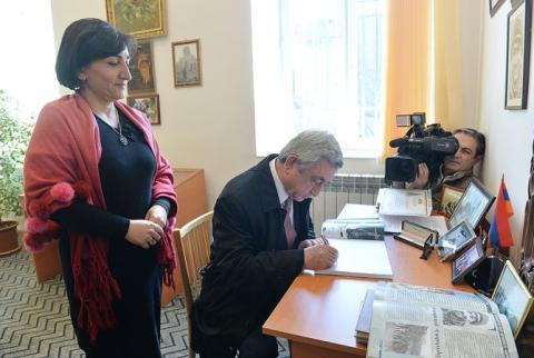 Serzh Sargsyan visited House-Museum of Artsakh war hero Dushman Vardan