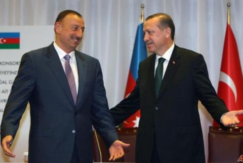 غزل إردوغان و علييف يتحول إلى موضوع نقاش في مواقع التواصل الإجتماعي   -فيديو-