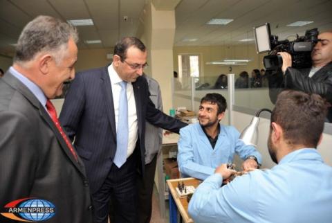 Armenia forecasts at least 30% growth in jewelry and diamond industry in 2016