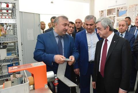 Serzh Sargsyan attends launch of Armenian high-quality tech production