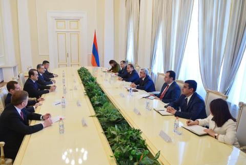 President of Armenia receives members of Eurasian Intergovernmental Council