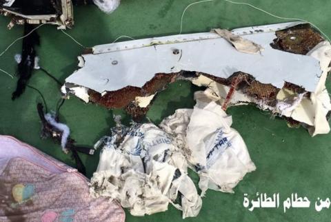 EgyptAir: Images released of debris found in plane search