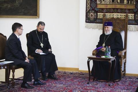 Գարեգին Բ կաթողիկոսն ընդունել է Ղազախստանի նորանշանակ դեսպանին