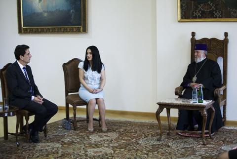 Catholicos of All Armenians Karekin II receives Argentine National Bank’s President