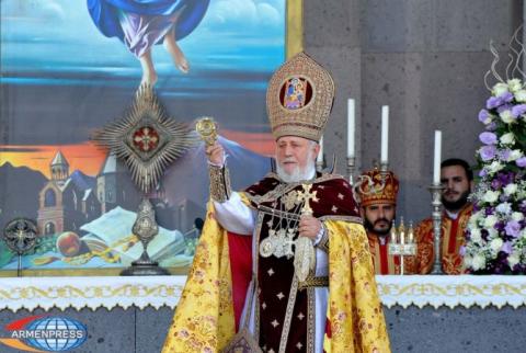 “Our people will always pray for you, beloved brother” – Catholicos Garegin II to Pope Francis