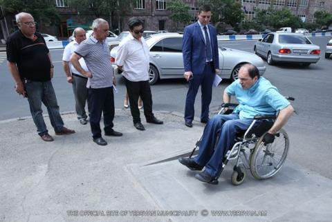 В Ереване строятся пандусы, соответствующие международным стандартам