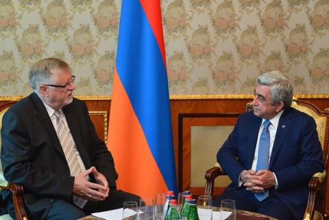 President Sargsyan, Herbert Salber discuss recent developments over Nagorno Karabakh conflict