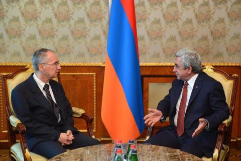 President Sargsyan holds farewell meeting with Ambassador of Greece