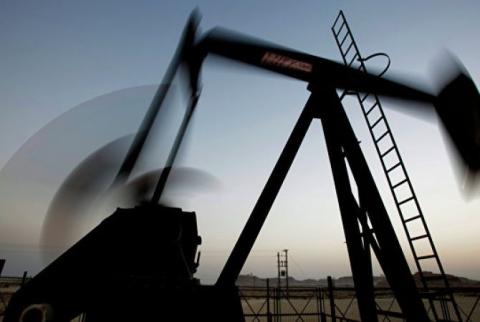МЭА улучшило прогноз по спросу на нефть на 100 тысяч баррелей в день