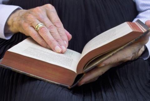 New research suggests longevity is tied to reading books 