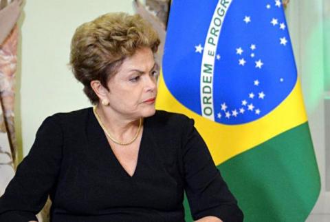 Сенат Бразилии одобрил импичмент Руссефф