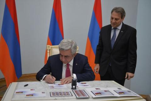 ՀՀ անկախության 25-ամյակին նվիրված երկու նոր նամականիշ է շրջանառության մեջ դրվել 
